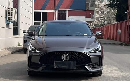MG 5, 2022 год, 999 005 рублей, 2 фотография
