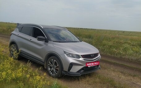 Geely Coolray I, 2023 год, 2 400 000 рублей, 2 фотография