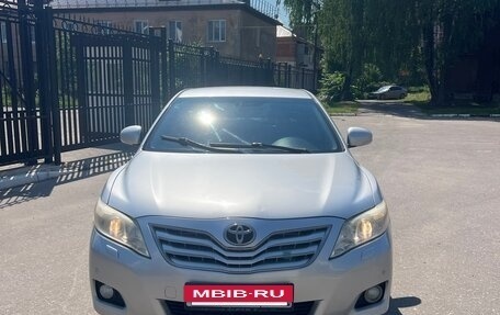 Toyota Camry, 2011 год, 1 100 000 рублей, 7 фотография