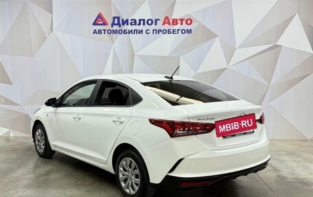 Hyundai Solaris II рестайлинг, 2021 год, 1 700 000 рублей, 4 фотография