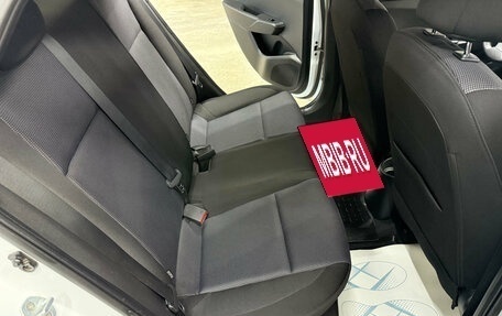 Hyundai Solaris II рестайлинг, 2021 год, 1 700 000 рублей, 23 фотография