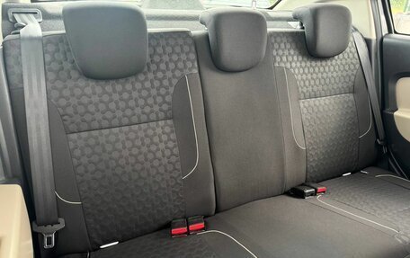 Renault Logan II, 2015 год, 749 000 рублей, 34 фотография