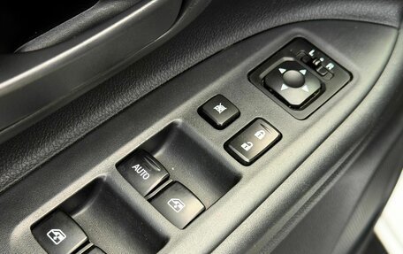 Mitsubishi Outlander III рестайлинг 3, 2016 год, 1 899 000 рублей, 16 фотография