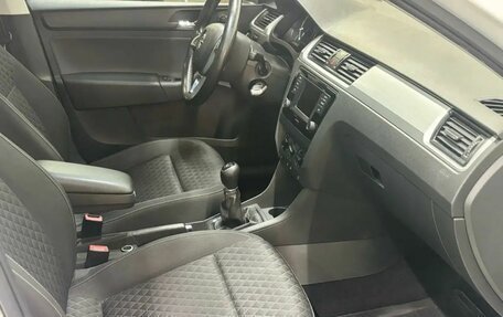 Skoda Rapid I, 2016 год, 809 000 рублей, 7 фотография