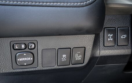 Toyota RAV4, 2013 год, 1 870 000 рублей, 13 фотография