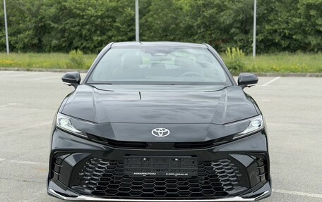 Toyota Camry, 2026 год, 4 100 000 рублей, 2 фотография