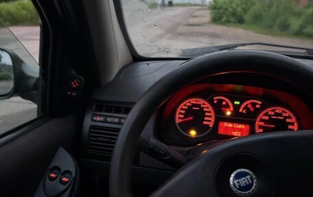 Fiat Albea I рестайлинг, 2007 год, 95 000 рублей, 2 фотография