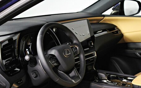 Lexus RX IV рестайлинг, 2025 год, 7 990 000 рублей, 12 фотография