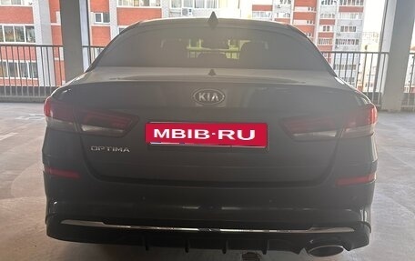 KIA Optima IV, 2018 год, 1 900 000 рублей, 6 фотография