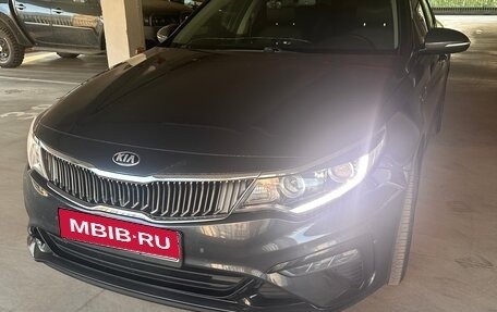 KIA Optima IV, 2018 год, 1 900 000 рублей, 9 фотография