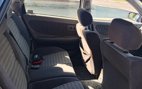 Nissan Avenir II, 2002 год, 235 000 рублей, 9 фотография