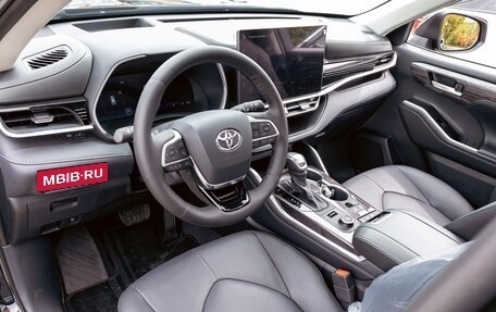 Toyota Highlander, 2026 год, 5 895 000 рублей, 13 фотография