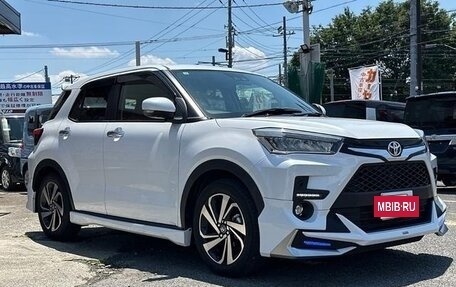 Toyota Raize I, 2020 год, 1 100 000 рублей, 2 фотография