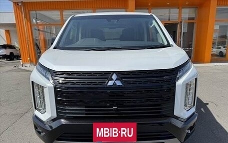 Mitsubishi Delica D:5 I, 2023 год, 2 900 000 рублей, 2 фотография