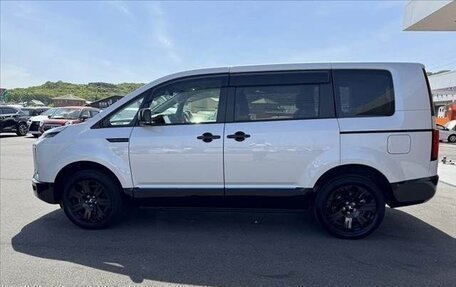 Mitsubishi Delica D:5 I, 2023 год, 2 900 000 рублей, 5 фотография