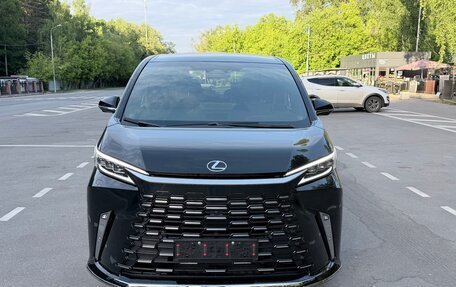 Lexus LM, 2025 год, 13 990 000 рублей, 2 фотография
