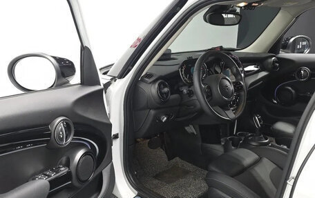 MINI Hatch, 2023 год, 1 440 000 рублей, 6 фотография