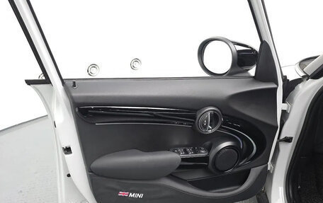 MINI Hatch, 2023 год, 1 440 000 рублей, 18 фотография
