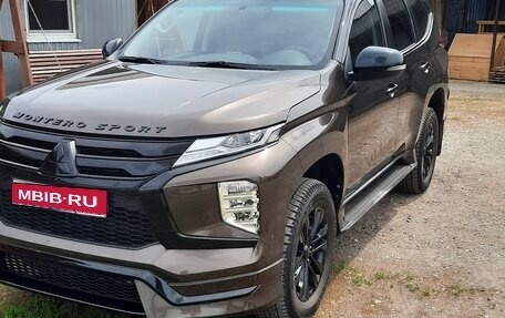 Mitsubishi Montero Sport, 2023 год, 5 100 000 рублей, 1 фотография
