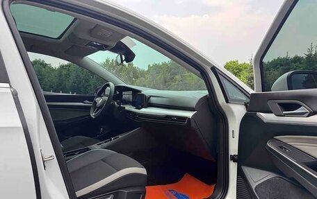 Volkswagen Golf VIII, 2023 год, 1 526 000 рублей, 17 фотография