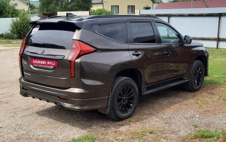 Mitsubishi Montero Sport, 2023 год, 5 100 000 рублей, 2 фотография