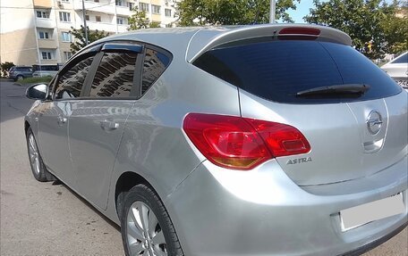 Opel Astra J, 2010 год, 545 000 рублей, 6 фотография