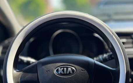 KIA Rio III рестайлинг, 2013 год, 850 000 рублей, 17 фотография