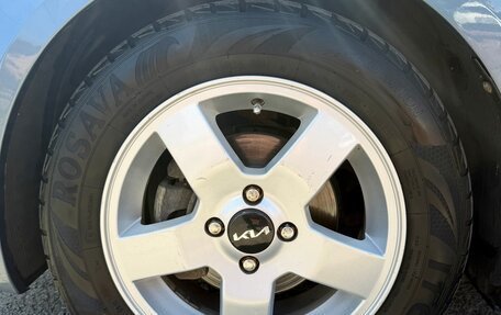 KIA Rio III рестайлинг, 2013 год, 850 000 рублей, 27 фотография