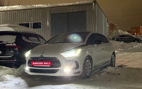 Citroen DS5, 2012 год, 1 050 000 рублей, 15 фотография