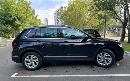 Volkswagen Tiguan II, 2021 год, 2 780 000 рублей, 4 фотография