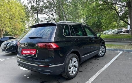 Volkswagen Tiguan II, 2021 год, 2 780 000 рублей, 5 фотография