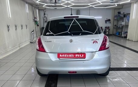 Suzuki Swift IV, 2012 год, 950 000 рублей, 4 фотография