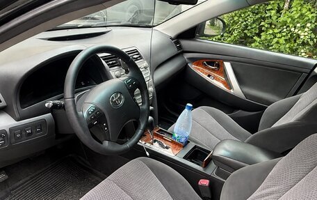 Toyota Camry, 2010 год, 1 200 000 рублей, 10 фотография