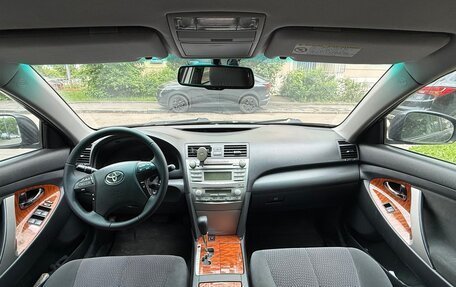 Toyota Camry, 2010 год, 1 200 000 рублей, 8 фотография