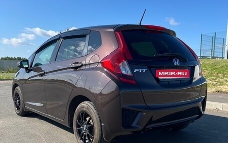 Honda Fit III, 2017 год, 1 090 000 рублей, 2 фотография