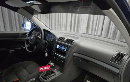 Skoda Octavia, 2011 год, 680 000 рублей, 11 фотография