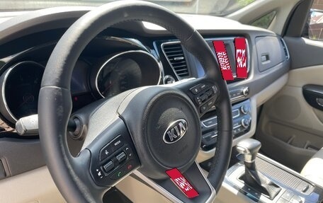 KIA Carnival III, 2017 год, 2 859 000 рублей, 5 фотография