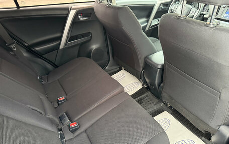 Toyota RAV4, 2017 год, 2 540 000 рублей, 16 фотография
