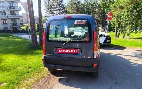 Renault Kangoo II рестайлинг, 2003 год, 275 000 рублей, 1 фотография