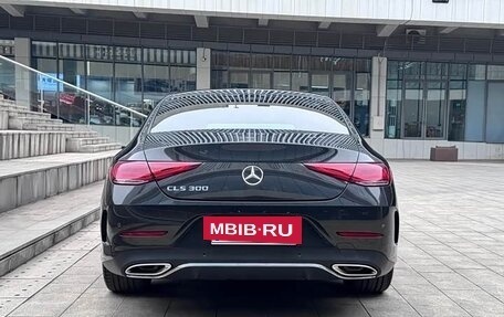 Mercedes-Benz CLS, 2022 год, 6 100 000 рублей, 3 фотография