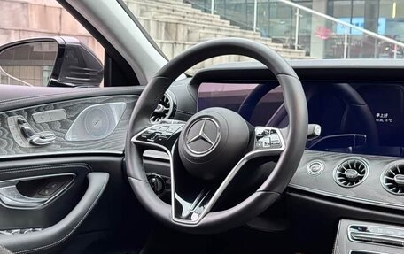 Mercedes-Benz CLS, 2022 год, 6 100 000 рублей, 11 фотография