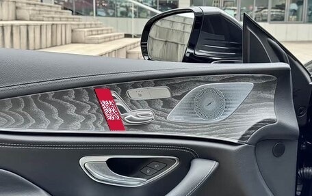 Mercedes-Benz CLS, 2022 год, 6 100 000 рублей, 12 фотография
