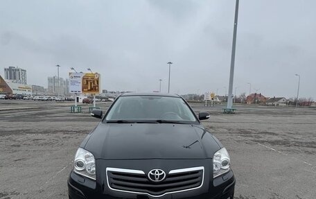 Toyota Avensis III рестайлинг, 2006 год, 757 000 рублей, 1 фотография
