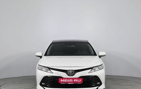 Toyota Camry, 2018 год, 2 350 000 рублей, 2 фотография