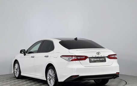 Toyota Camry, 2018 год, 2 350 000 рублей, 7 фотография