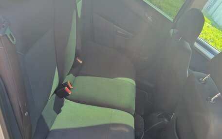 Opel Astra H, 2009 год, 560 000 рублей, 10 фотография