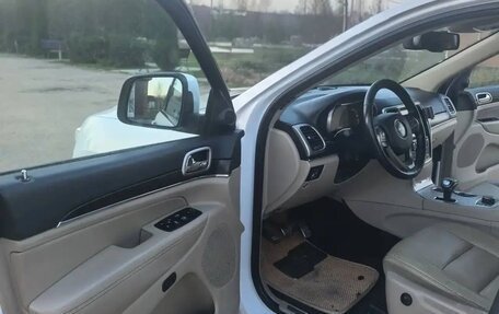 Jeep Grand Cherokee, 2014 год, 1 555 000 рублей, 7 фотография