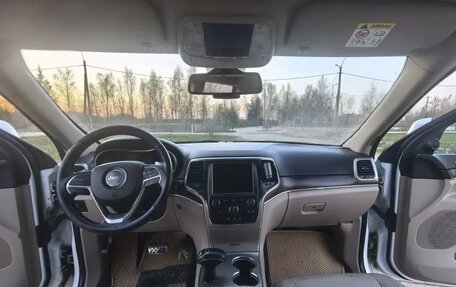 Jeep Grand Cherokee, 2014 год, 1 555 000 рублей, 11 фотография