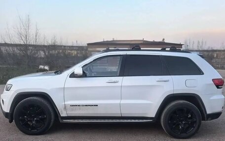 Jeep Grand Cherokee, 2014 год, 1 555 000 рублей, 21 фотография