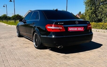 Mercedes-Benz E-Класс, 2011 год, 1 427 000 рублей, 6 фотография
